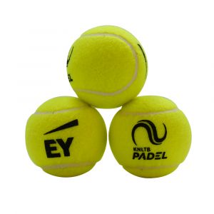 Set von 4 EY Padelbällen