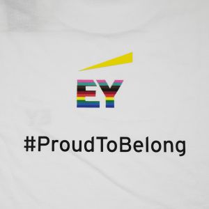 T-shirt - Proud to belong - Pride